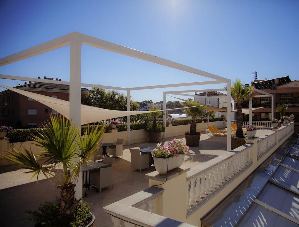 Van Der Valk Hotel Barcarola Sant Feliu de Guixols Exterior photo